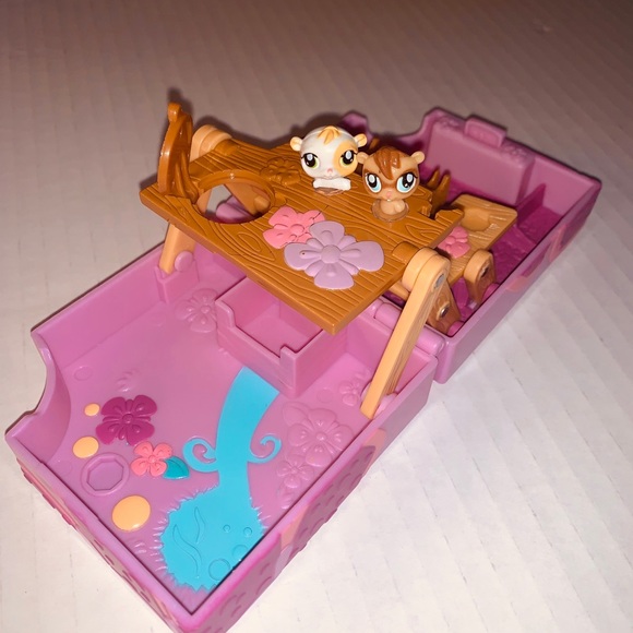 Littlest Pet Shop Toys Teeniest Tiniest Littlest Pet Shop Lps